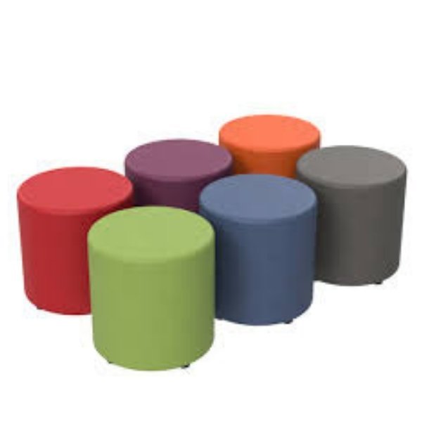 Puffs redondos coloridos para eventos