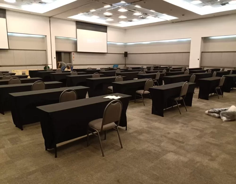 Aluguel de Mesa Pranchão para Festas e Eventos